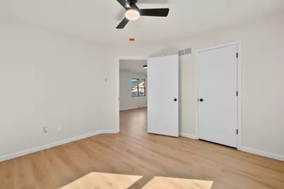2147 S 72nd St, West Allis, WI 53219 - Photo 11