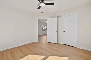 2147 S 72nd St, West Allis, WI 53219 - Photo 11