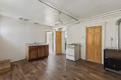2223 S 19th St #2225, Milwaukee, WI 53215 - Photo 5