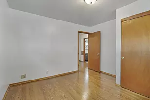 1912 35th Pl, Kenosha, WI 53140 - Photo 9