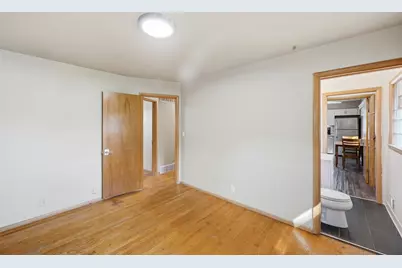 8725 W Palmetto Ave, Milwaukee, WI 53225 - Photo 11