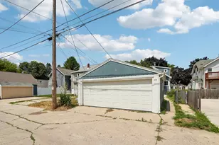 2129 E Holt Ave, Milwaukee, WI 53207 - Photo 43