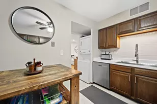 1818 E Shorewood Blvd, Shorewood, WI 53211 - Photo 13