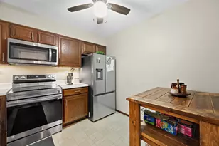 1818 E Shorewood Blvd, Shorewood, WI 53211 - Photo 11