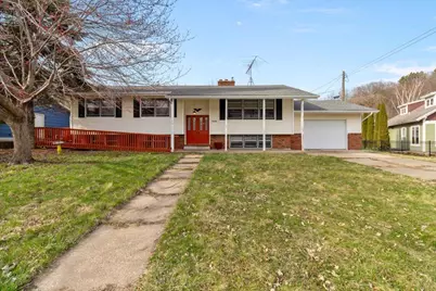 W5906  Valley Pkwy, Shelby, WI 54601 - Photo 1
