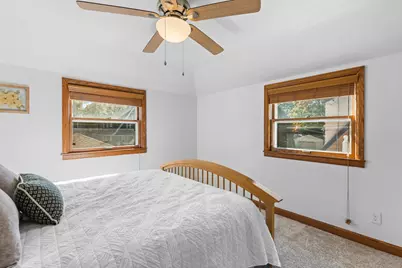 2814 N Hartung Ave, Milwaukee, WI 53210 - Photo 19