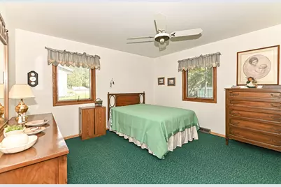 7684 S Logan Ave, Oak Creek, WI 53154 - Photo 25