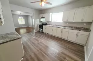 3203 N 33rd St, Milwaukee, WI 53216 - Photo 11