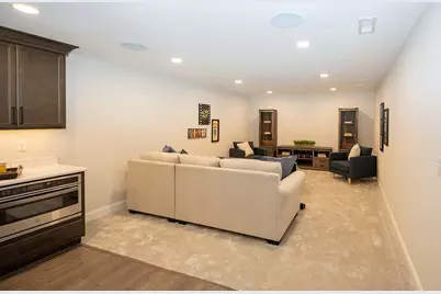 1342 W Falcon Dr, Mequon, WI 53097 - Photo 27