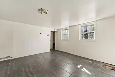2474 S 5th Pl, Milwaukee, WI 53207 - Photo 11