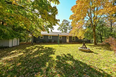 542  Sarah Ln, Cedarburg, WI 53012 - Photo 35