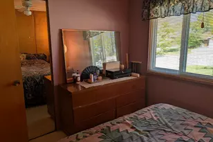 7925 W Denver Ave, Milwaukee, WI 53223 - Photo 13