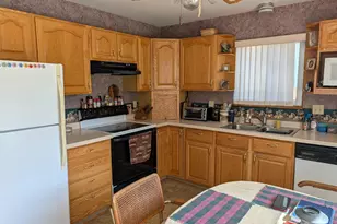 7925 W Denver Ave, Milwaukee, WI 53223 - Photo 5