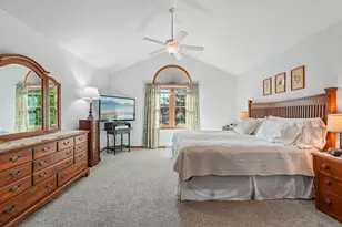 1929 Springbrook -, Waukesha, WI 53186 - Photo 7