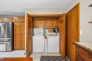1929 Springbrook -, Waukesha, WI 53186 - Photo 23