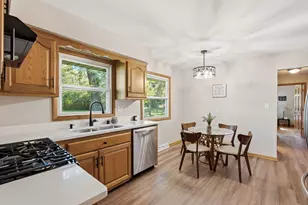 W173N7422 Joanne Dr, Menomonee Falls, WI 53051 - Photo 15