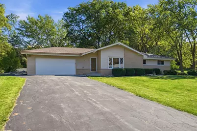 W173N7422  Joanne Dr, Menomonee Falls, WI 53051 - Photo 1