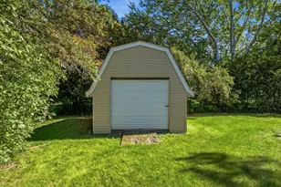 W173N7422 Joanne Dr, Menomonee Falls, WI 53051 - Photo 41
