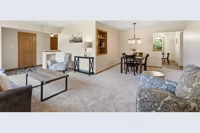 W173N7422  Joanne Dr, Menomonee Falls, WI 53051 - Photo 3