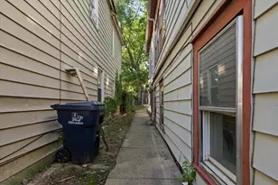 2479 S 5th St, Milwaukee, WI 53207 - Photo 9