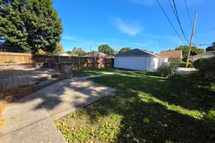3760 N 85th St, Milwaukee, WI 53222 - Photo 5