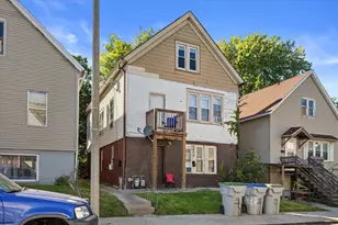 2479 S 5th Pl, Milwaukee, WI 53207 - Photo 3