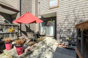 9222 N 70th St, Milwaukee, WI 53223 - Photo 35