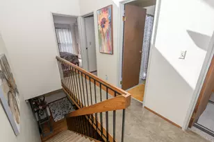 9222 N 70th St, Milwaukee, WI 53223 - Photo 17
