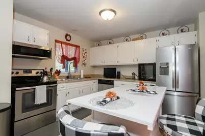 9222 N 70th St #3, Milwaukee, WI 53223 - Photo 9