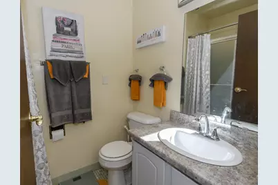 9222 N 70th St #3, Milwaukee, WI 53223 - Photo 27