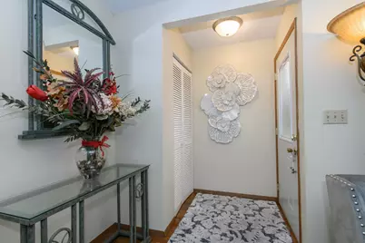 9222 N 70th St #3, Milwaukee, WI 53223 - Photo 7