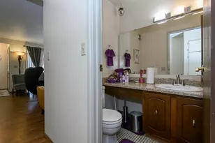 9222 N 70th St, Milwaukee, WI 53223 - Photo 15