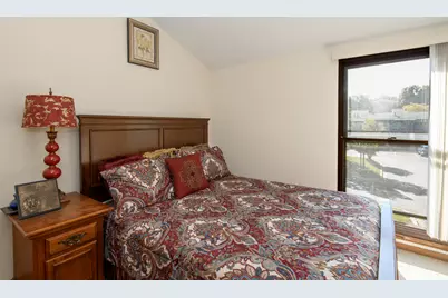 9222 N 70th St #3, Milwaukee, WI 53223 - Photo 31