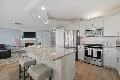 101  Broad St #901, Lake Geneva, WI 53147 - Photo 11