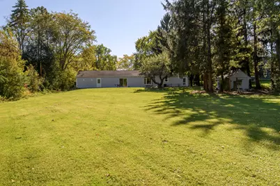 1428  Fiesta Ln, Mequon, WI 53092 - Photo 39