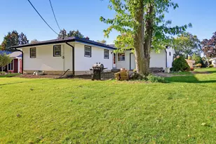 5421 Laura Ln, Greendale, WI 53129 - Photo 31