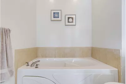 1220 E Locust St #309, Milwaukee, WI 53212 - Photo 15