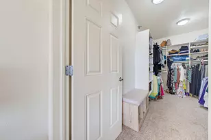 1220 E Locust St, Milwaukee, WI 53212 - Photo 17