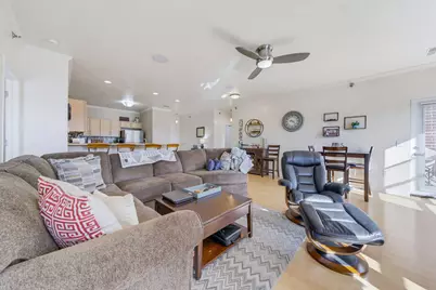 1220 E Locust St #309, Milwaukee, WI 53212 - Photo 3