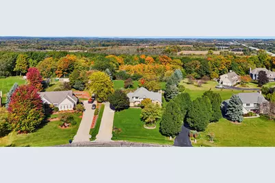 S60W24120  Red Wing Dr, Waukesha, WI 53189 - Photo 49