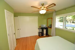 404 Willow Ln, South Milwaukee, WI 53172 - Photo 9