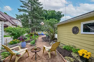 2361 N 82nd St, Wauwatosa, WI 53213 - Photo 31