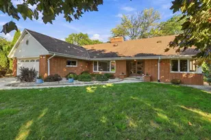409 Parkway Dr, South Milwaukee, WI 53172 - Photo 1