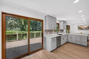 4004 Greenwood Ct, Sheboygan, WI 53081 - Photo 13