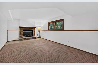 4004  Greenwood Ct, Sheboygan, WI 53081 - Photo 21