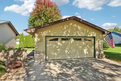 7209  Whippoorwill Ct, Racine, WI 53185 - Photo 3