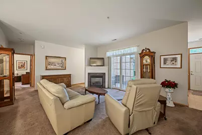 4225 E Taylor Harbor - #7, Racine, WI 53403 - Photo 7