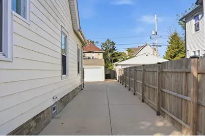 1632 N Main St, Racine, WI 53402 - Photo 53
