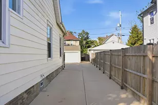 1632 N Main St, Racine, WI 53402 - Photo 53