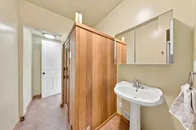 1632 N Main St, Racine, WI 53402 - Photo 41